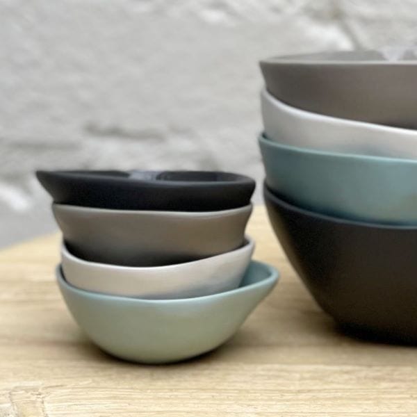 8cm Pinch Pot | White - Flax - Coco Blue