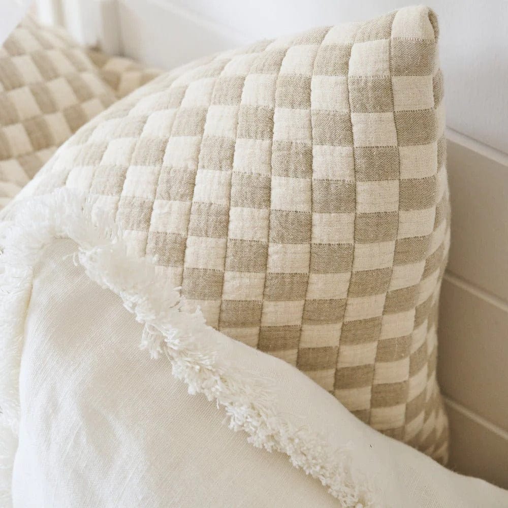 Gambit Cushion | White/Natural | 50x50 - Eadie - Coco Blue