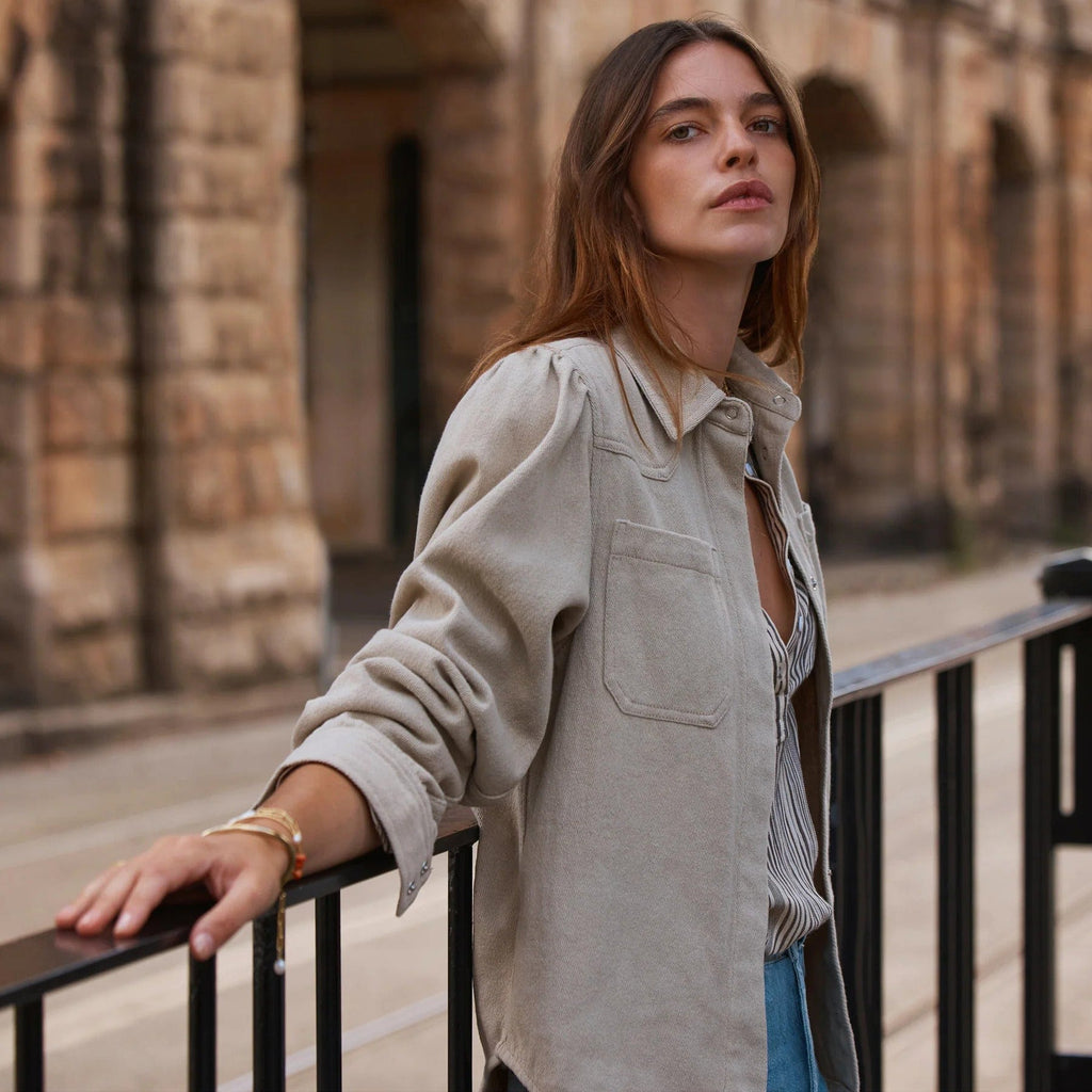 Merci Jacket | Oyster - Marie Louise De Monterey - Coco Blue