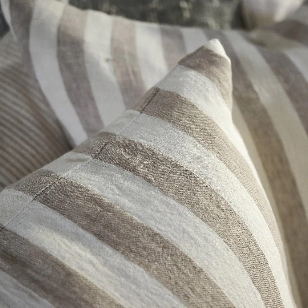 Santi Linen Cushion | White/Natural Stripe | 50x50 - Eadie - Coco Blue