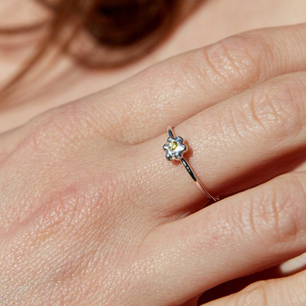 Bloom Ring | Silver | Sapphire - ADA HODGSON - Coco Blue