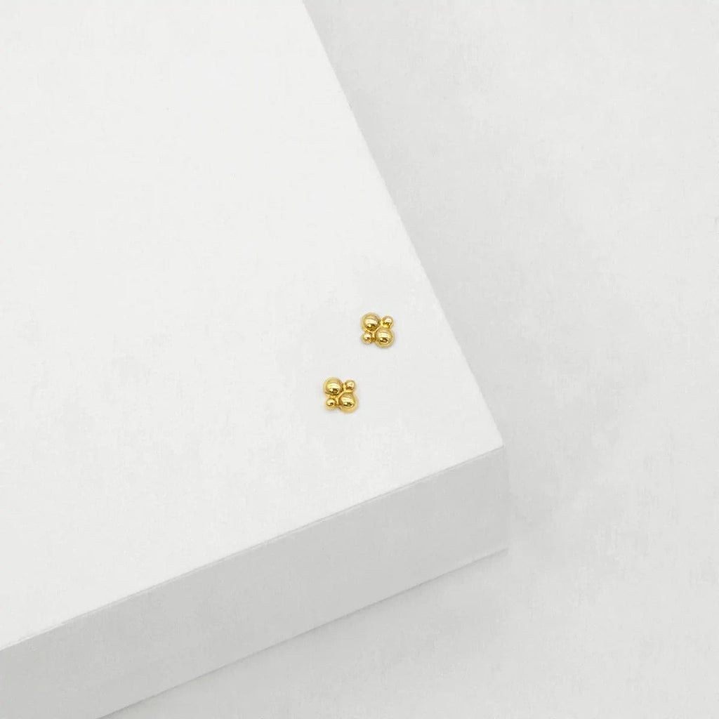 Cluster Stud Earrings | Gold - Linda Tahija - Coco Blue