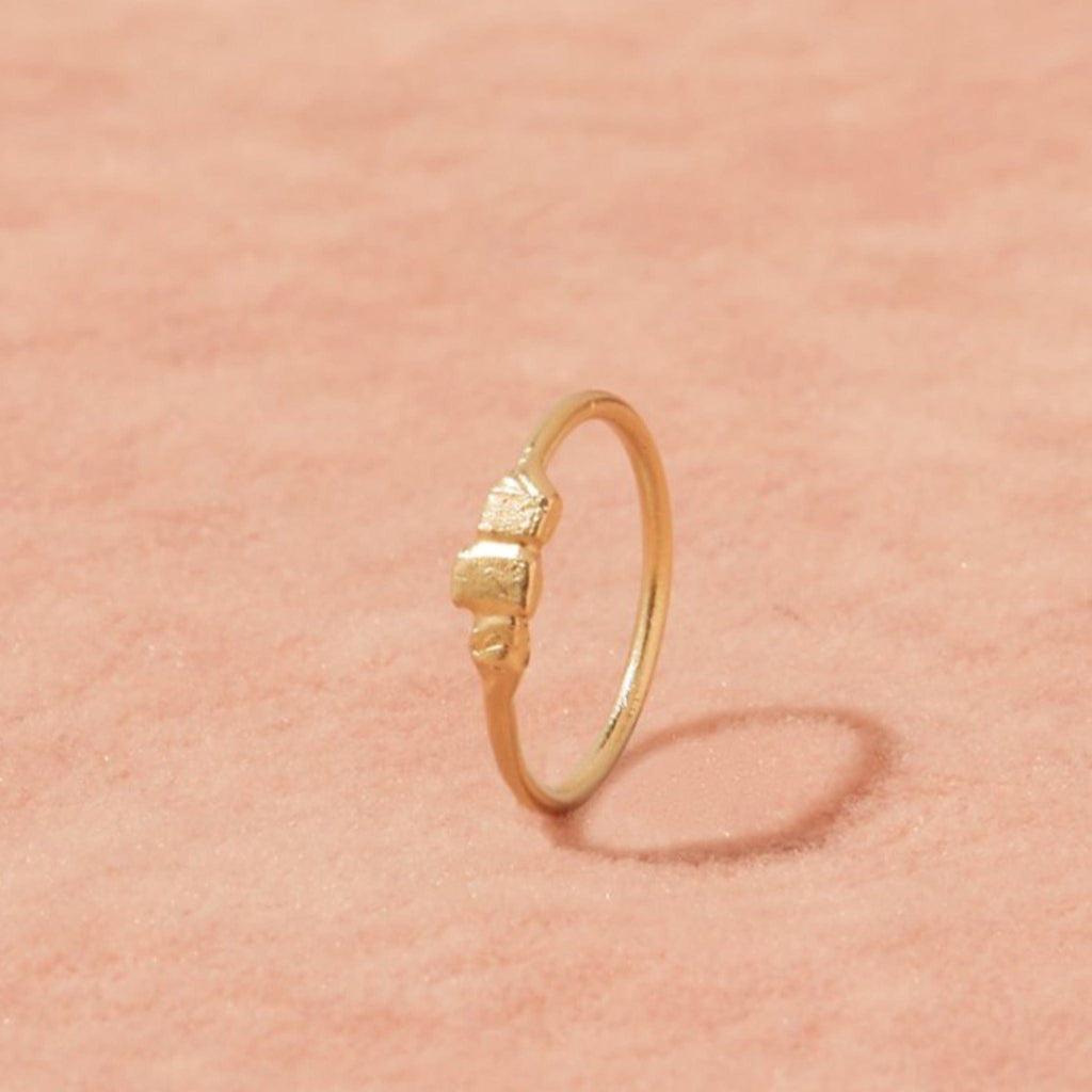 Keystone Ring | Gold - ADA HODGSON - Coco Blue