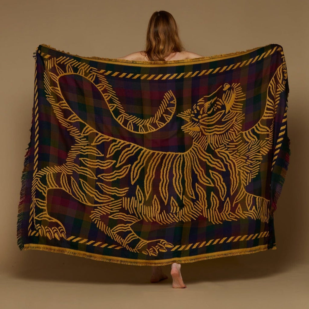 Mantra Woollen Throw | Plum - Inoui Editions - Coco Blue