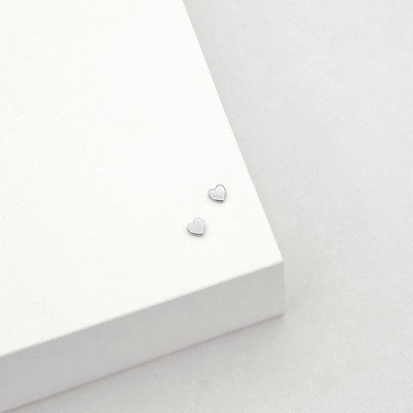Micro Heart Stud Earrings | Silver - Linda Tahija - Coco Blue