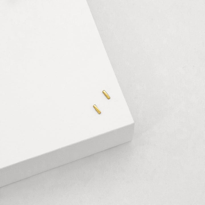 Mini Bar Stud Earrings | Gold - Linda Tahija - Coco Blue