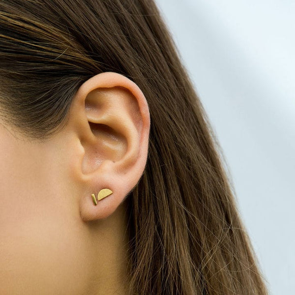 Mini Bar Stud Earrings | Gold - Linda Tahija - Coco Blue