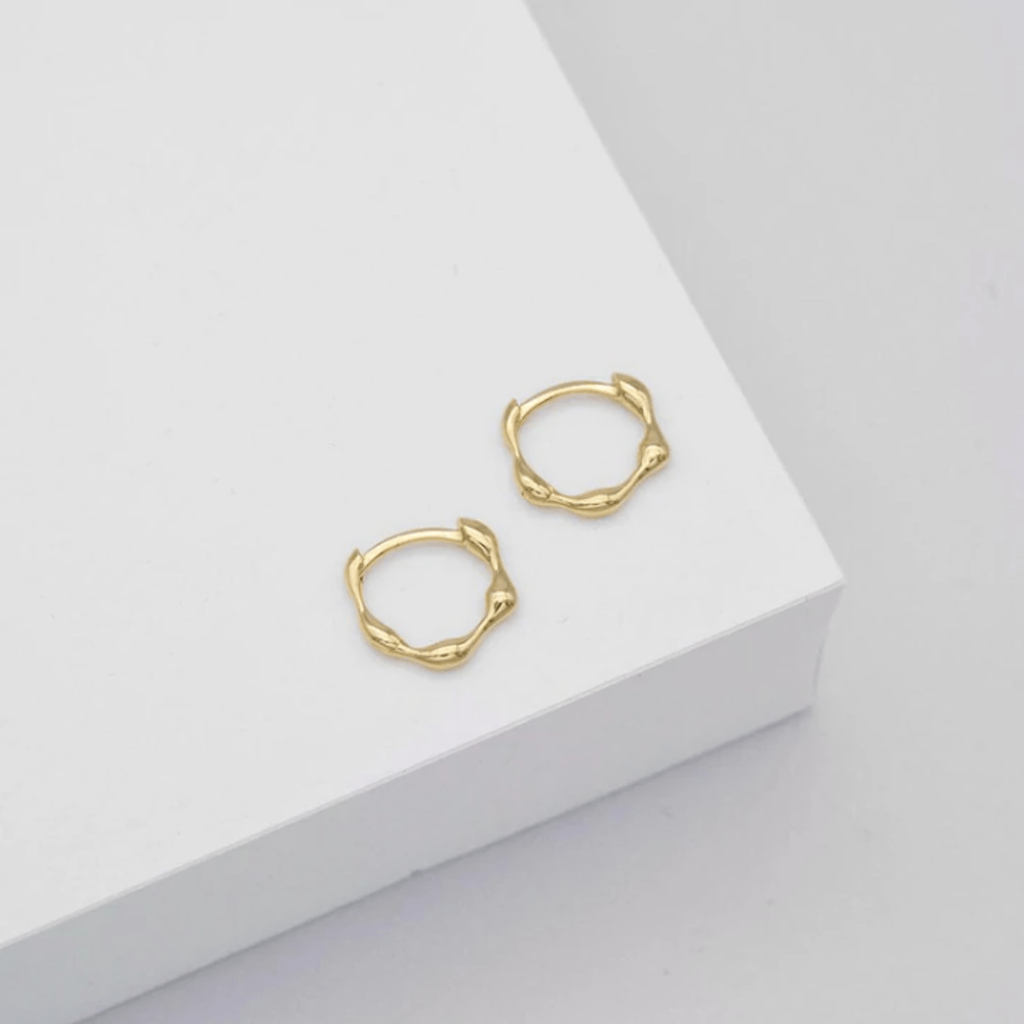 Organica Mini Huggie Earrings | Gold - Linda Tahija - Coco Blue